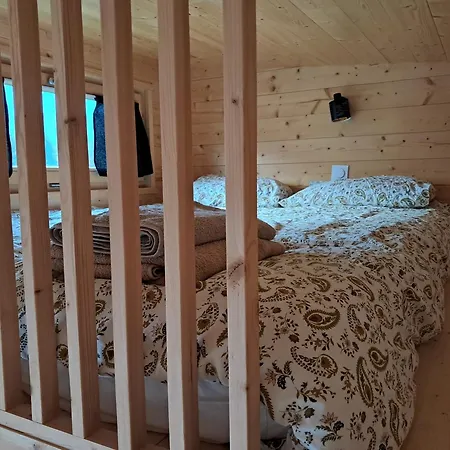 Holiday home Tiny Melisse *